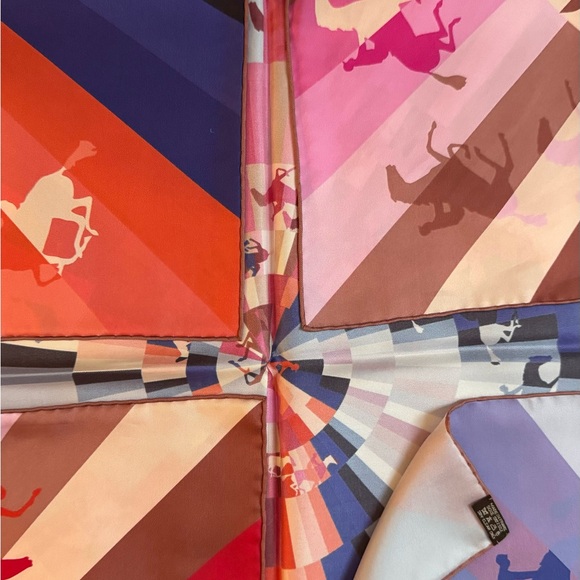 HERMÈS Galop Chromatique Silk Twill 90 cm - Picture 14 of 15